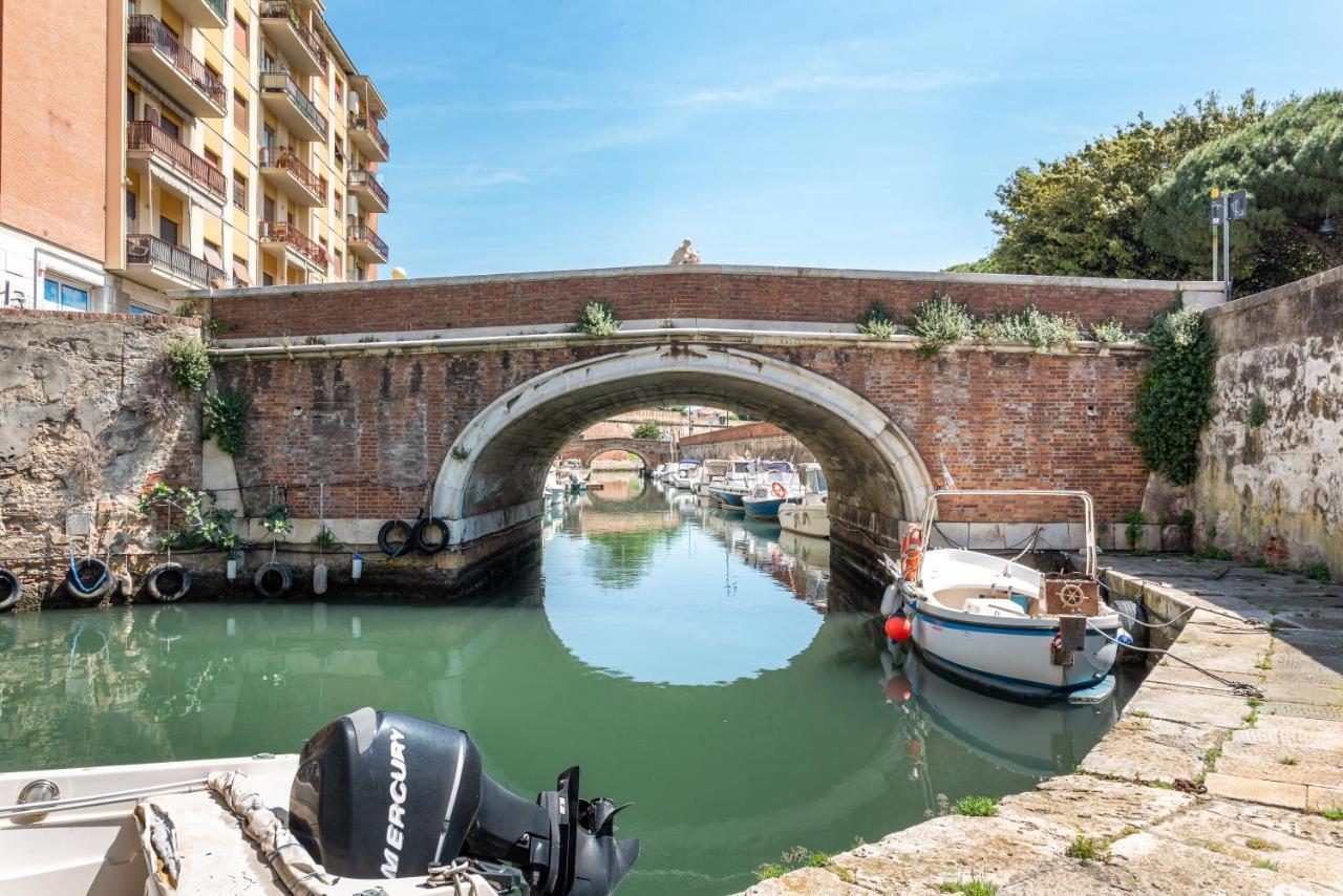 Piccola Venezia Canal View Charming Flat 利沃诺 外观 照片