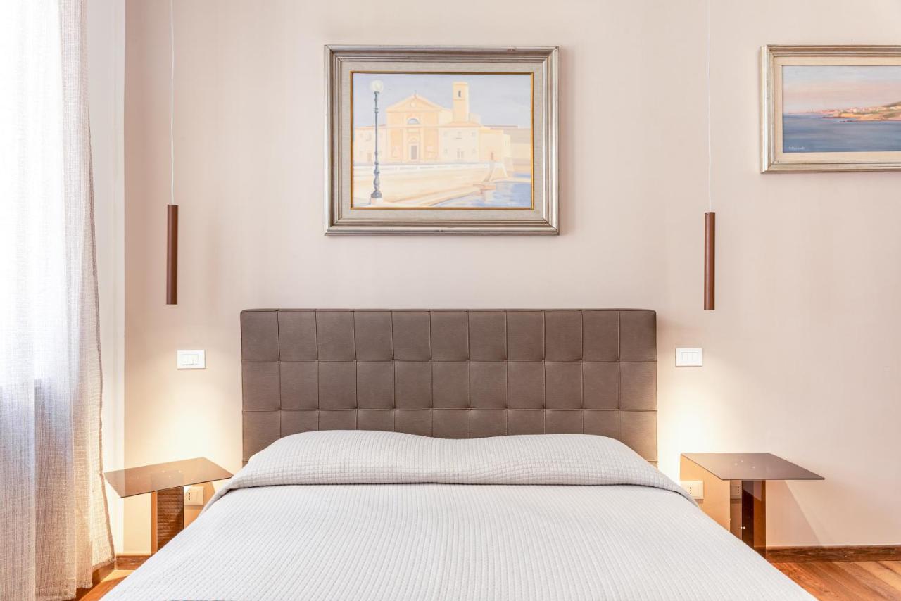 Piccola Venezia Canal View Charming Flat 利沃诺 外观 照片